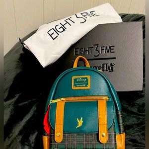 Eight to Five limited edition PeterPan loungeflt